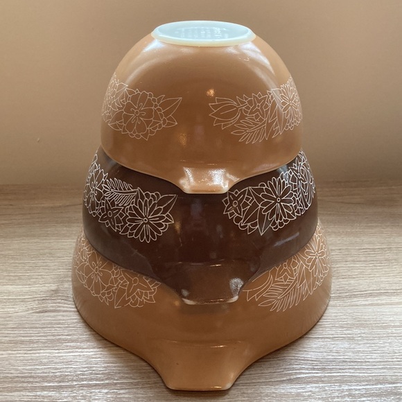 Pyrex woodland set 3 nesting bowls Cinderella shape - Picture 3 of 16